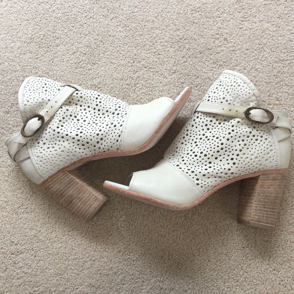 Latitude Femme Perforated Leather Peep Toe Booties - Picture 4 of 9